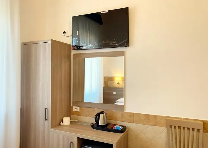Alex Square Hotel
