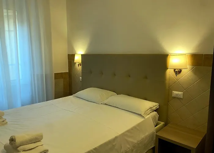Alex Square 3* Roma