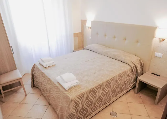 Hotel Alex Square