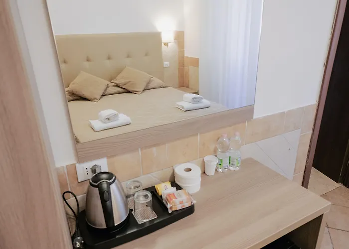 Hotel Alex Square
