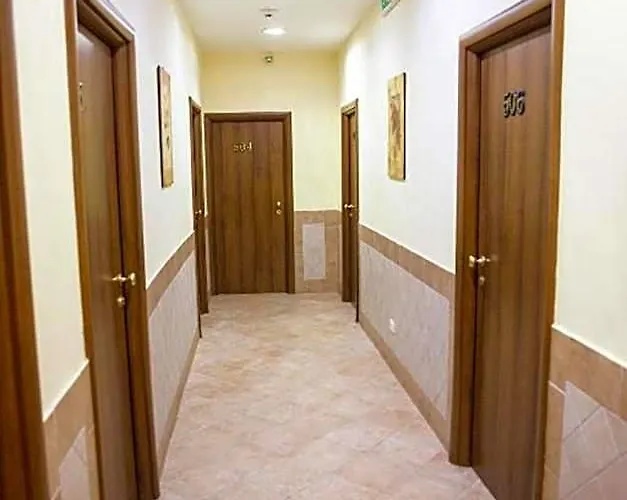 Hotel Alex Square